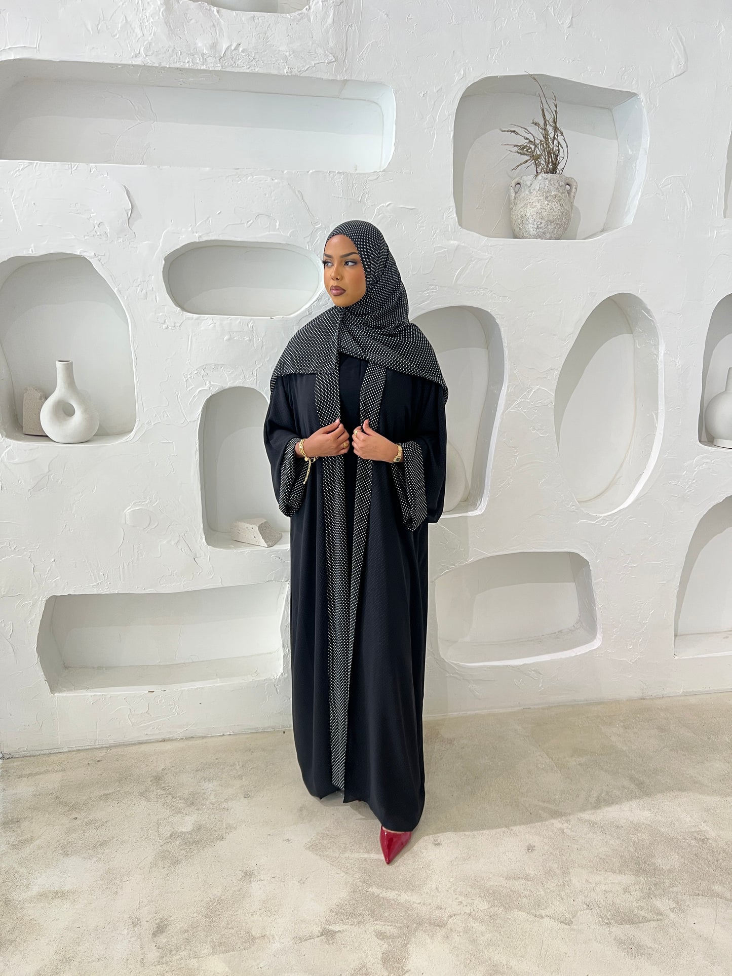 Hana Abaya ~ Noir Duo